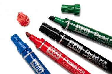 Pentel marker alkoholos vágott hegyű - fekete